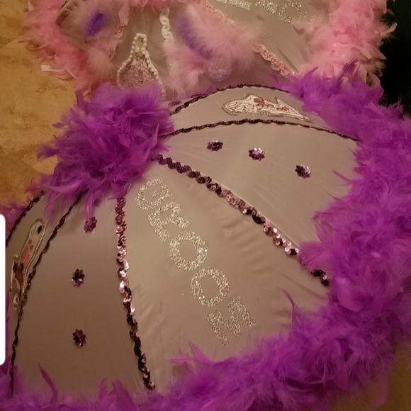 Customized 2nd Line Umbrellas - Picture 6 of 8